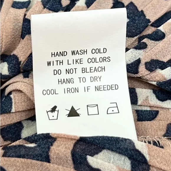 CODEXMODE Leopard Print Top Pink Blue Pleat Long Sleeve Crewneck Size XL - Picture 6 of 8